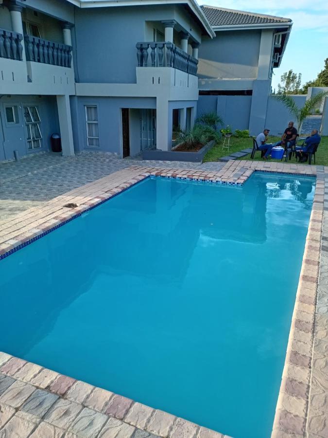 ריצ'רדס ביי Xaba Guest Lodge מראה חיצוני תמונה